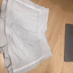 White lululemon skirt